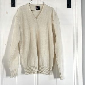 Robert Bruce Men’s V-neck Sweater- Cream- Size XL